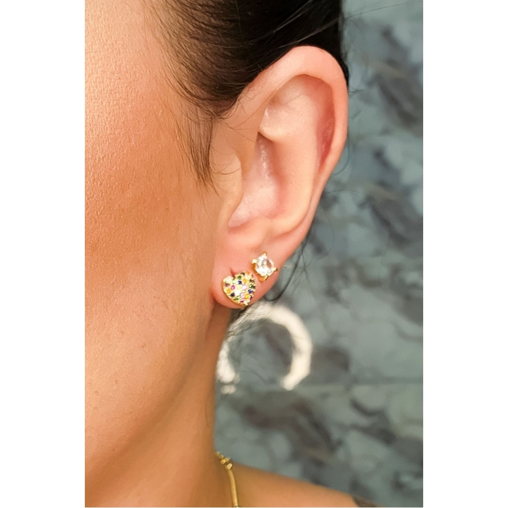 Brinco Pequeno de Coração com Zircônias Colorido Banhado em Ouro 18k - Dourado