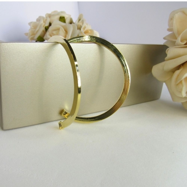 Brinco Argola Grande Clássica Banhado em Ouro 18k - Dourado