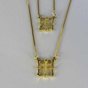 Escapulário Nossa Senhora Aparecida Com Zircônia Banhado em Ouro 18k