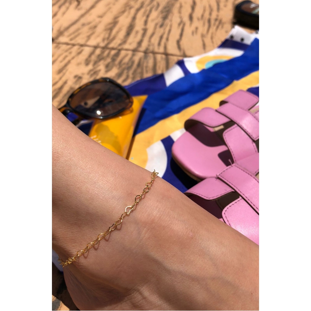 Tornozeleira com Corrente de Corações Pequenos Banhado em Ouro 18k - Dourado