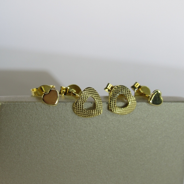 Duo Coração Pequeno e Coração Vazado Trabalhado Banhado em Ouro 18k - Dourado