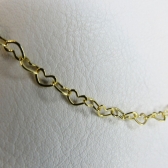 Choker com Coração Vazado Pequeno Interligado Banhado em Ouro 18k - Dourado