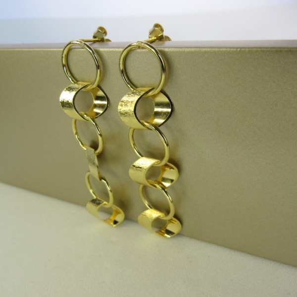 Brinco Grande de Círculos Interligados Banhado em Ouro 18k - Dourado