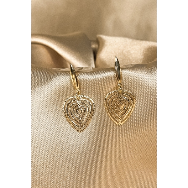 Brinco Médio Com Fio e Coração com Vários Vazados Banhado em Ouro 18k - Dourado