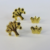 Brinco Duo de Árvore e Borboleta Banhado em Ouro 18k - Dourado