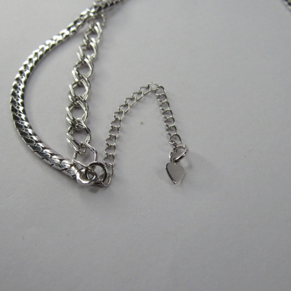 Colar Duplo com Correntes Grossas Banhado em Ródio Branco - Prateado