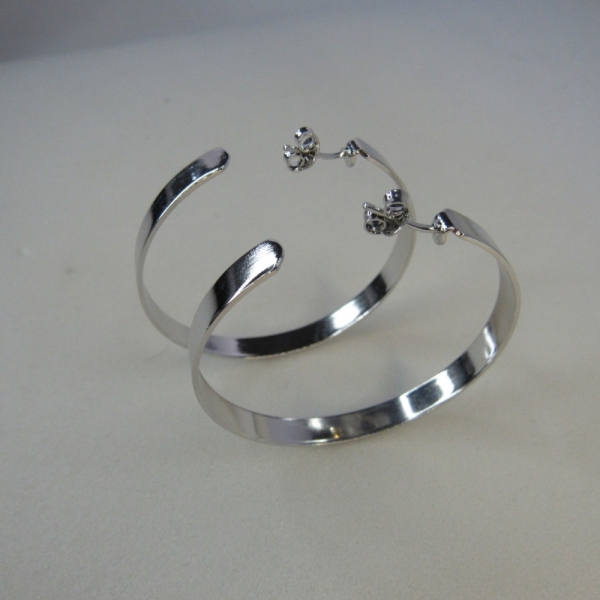 Brinco Argola Grande Grossa Clássica Banhado em Ródio Branco - Branco